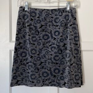 Ann Taylor Velvet Sz 2P skirt